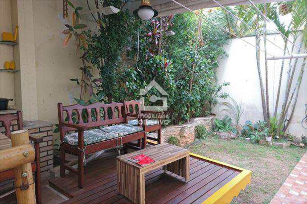 Sobrado, 4 quartos, 277 m² - Foto 1