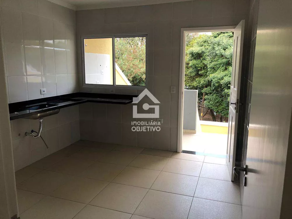 Casa à venda com 3 quartos, 85m² - Foto 4