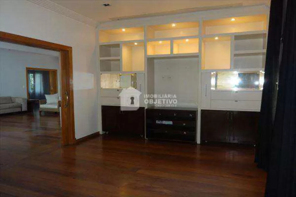 Casa de Condomínio à venda com 4 quartos, 600m² - Foto 4