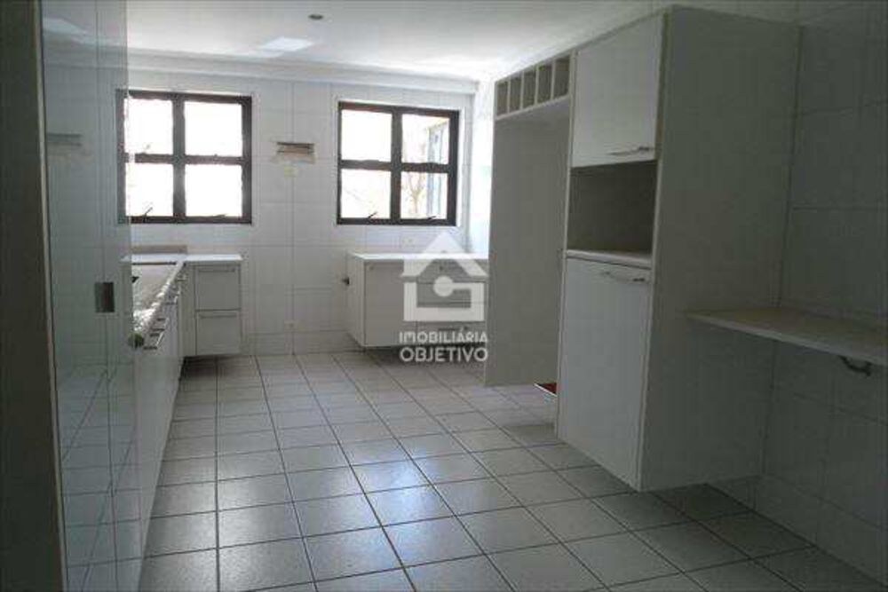 Apartamento, 3 quartos, 180 m² - Foto 2
