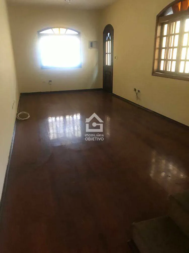 Casa, 3 quartos, 141 m² - Foto 3