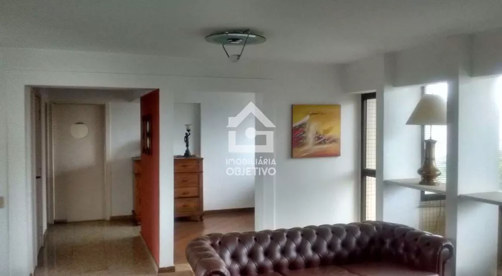 Apartamento à venda com 4 quartos, 245m² - Foto 1