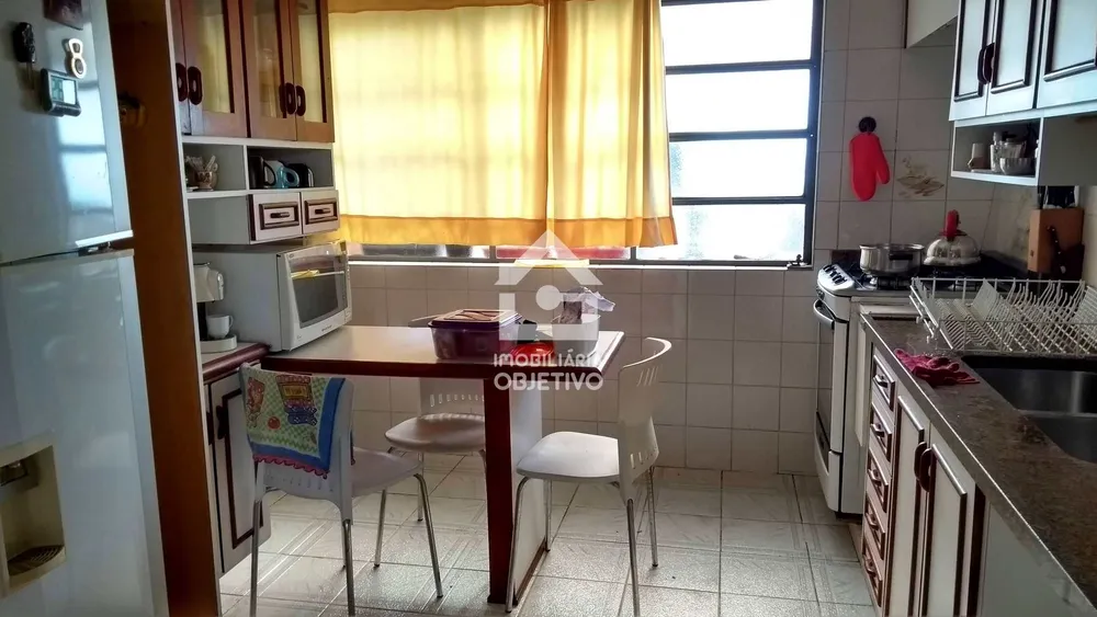 Casa, 5 quartos, 250 m² - Foto 18