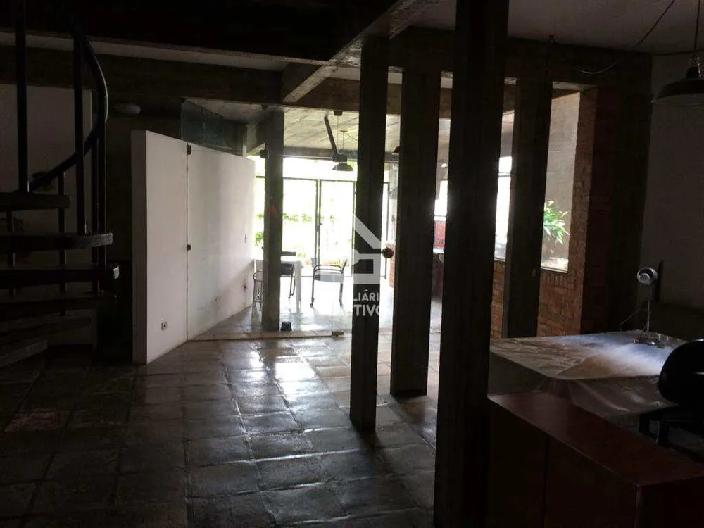Casa, 4 quartos, 550 m² - Foto 13