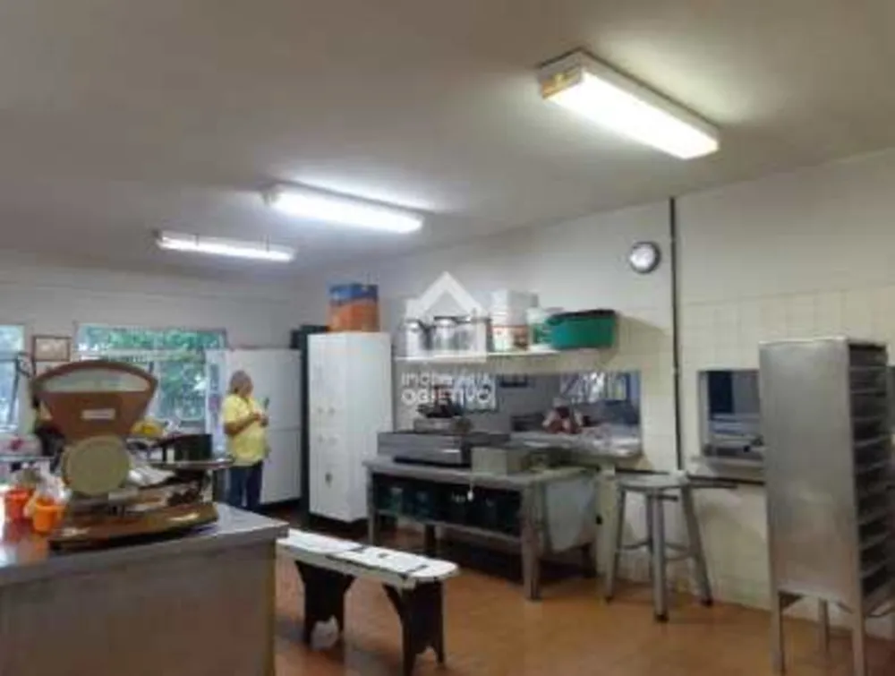 Depósito-Galpão, 30000 m² - Foto 2