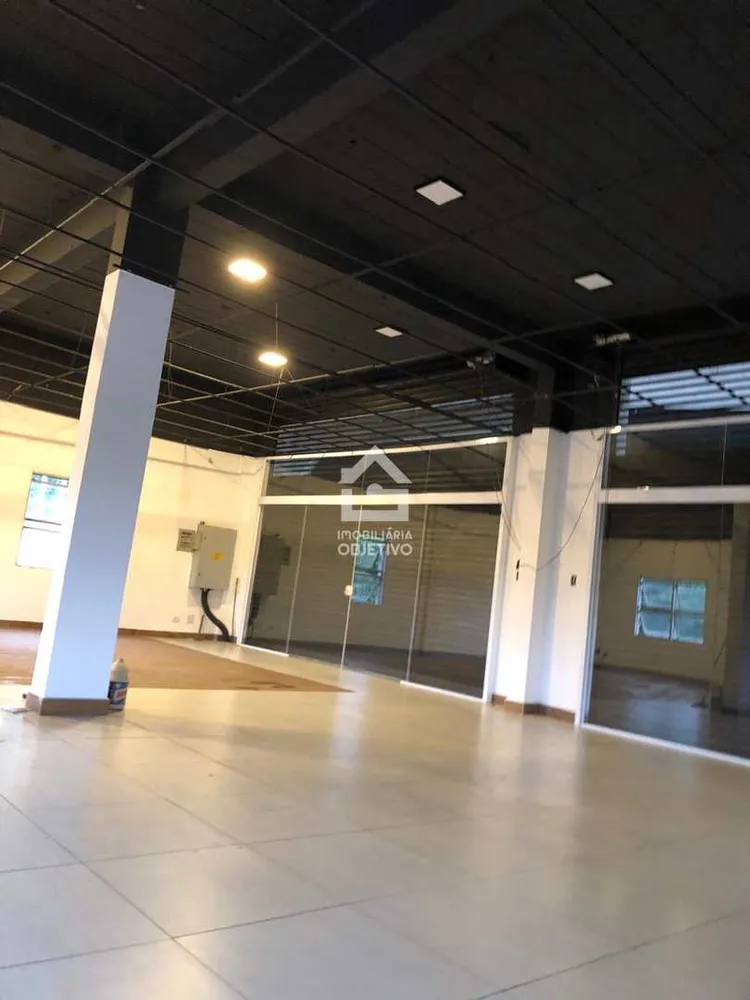 Prédio Inteiro - Foto 1