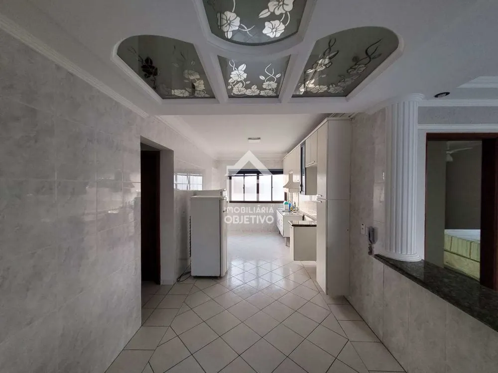 Cobertura, 3 quartos, 230 m² - Foto 9