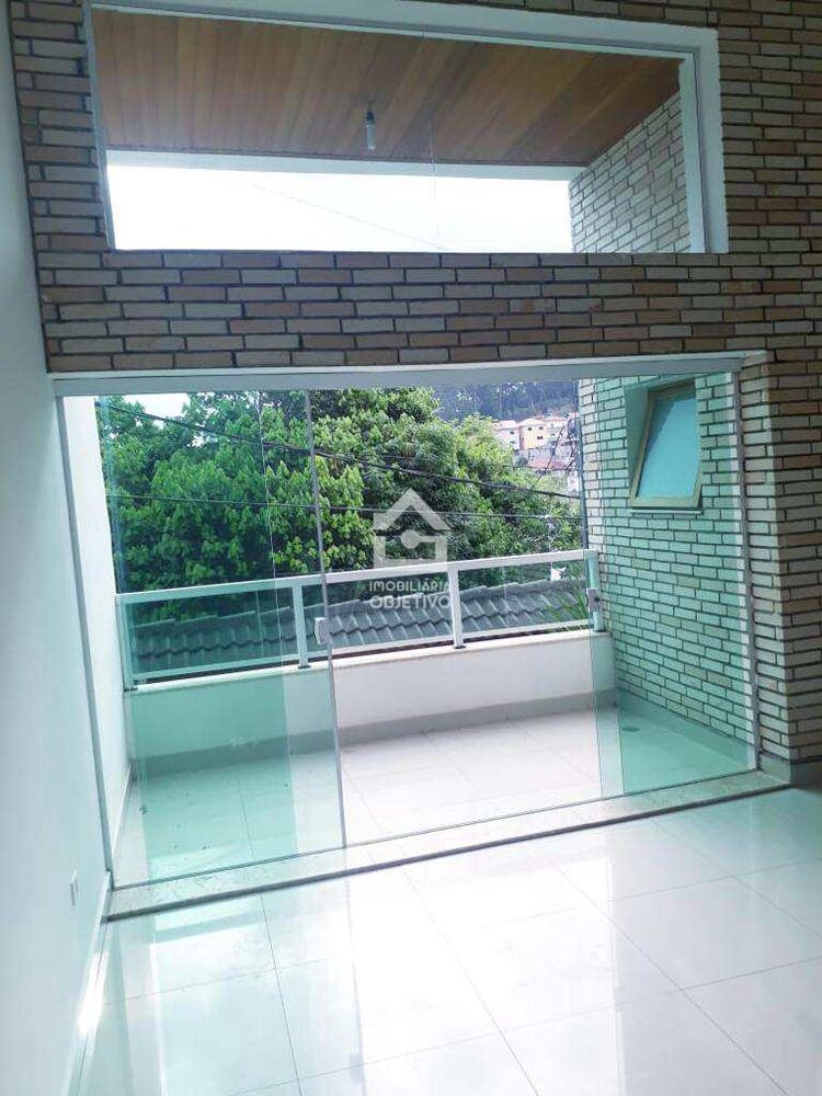 Sobrado, 3 quartos, 220 m² - Foto 1