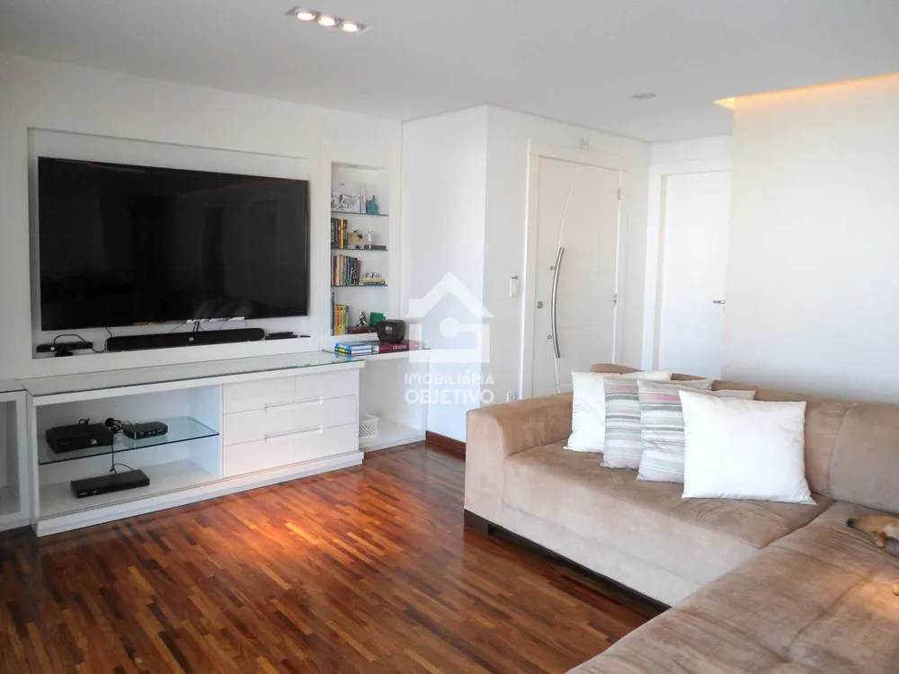 Apartamento, 3 quartos, 184 m² - Foto 1