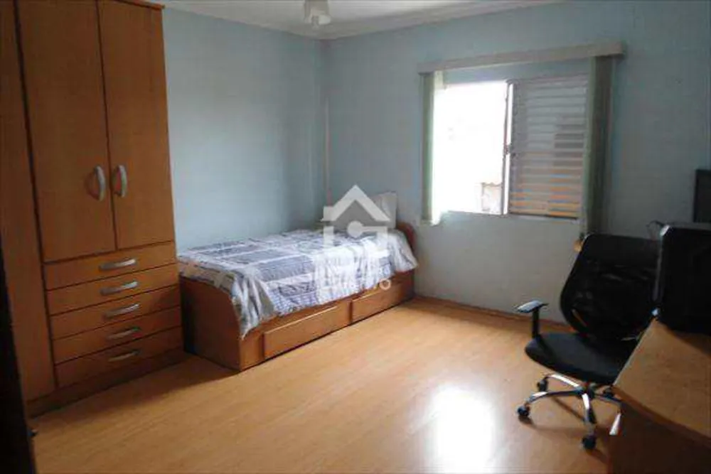 Sobrado, 3 quartos, 200 m² - Foto 1