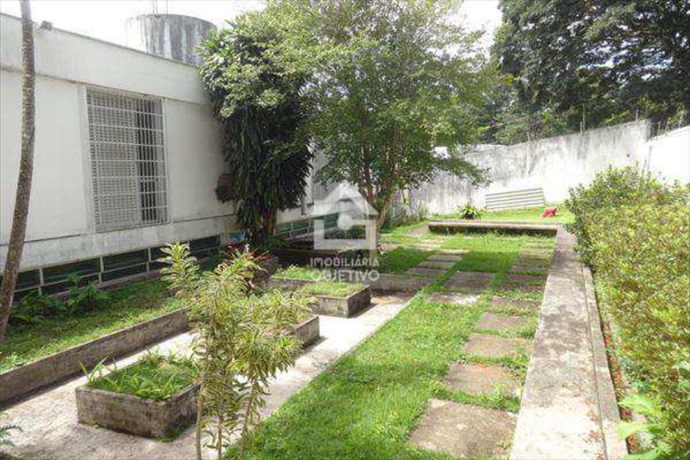 Sobrado, 8 quartos, 961 m² - Foto 35