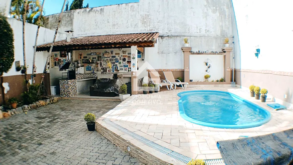 Casa, 3 quartos, 180 m² - Foto 2