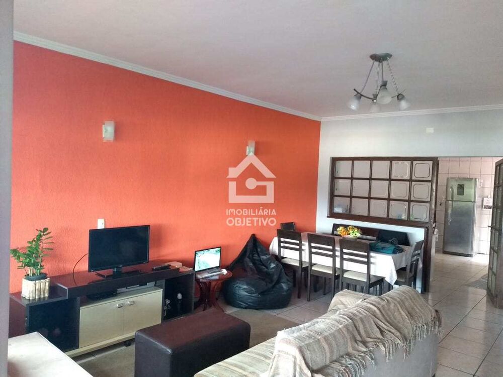 Casa, 3 quartos, 190 m² - Foto 2