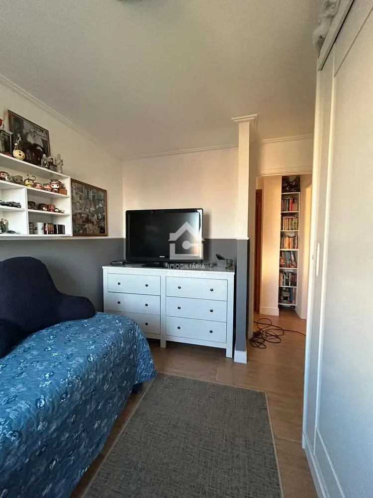 Apartamento, 3 quartos, 147 m² - Foto 1