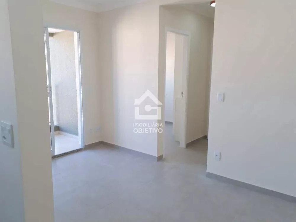 Apartamento à venda com 2 quartos, 47m² - Foto 2