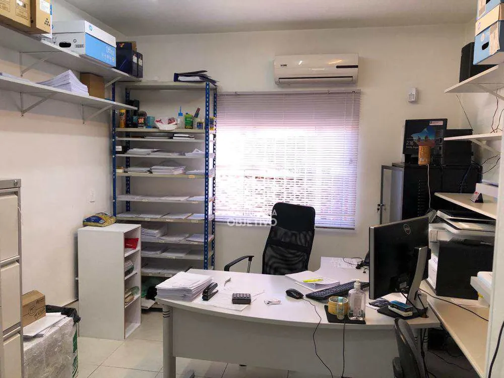 Prédio Inteiro - Foto 1