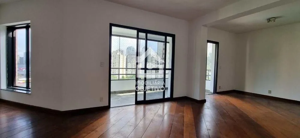 Apartamento, 3 quartos, 140 m² - Foto 1