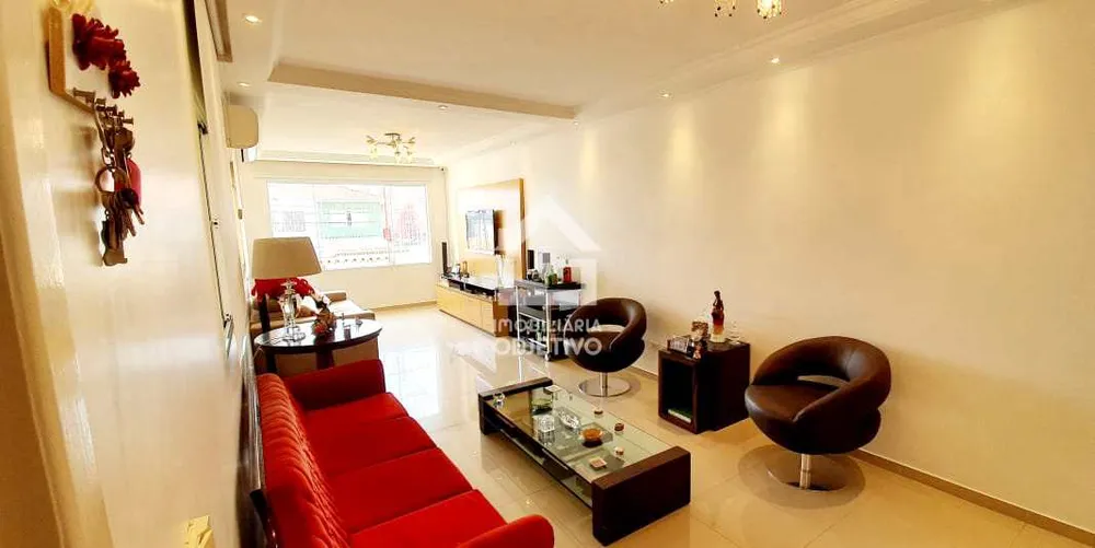 Sobrado, 3 quartos, 175 m² - Foto 2