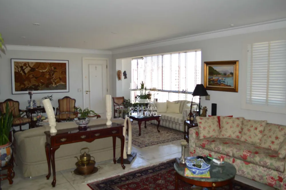 Apartamento, 3 quartos, 160 m² - Foto 1