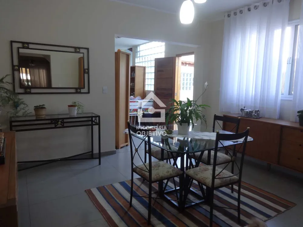 Casa, 3 quartos, 220 m² - Foto 1