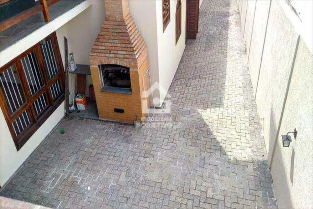 Casa, 3 quartos, 274 m² - Foto 2