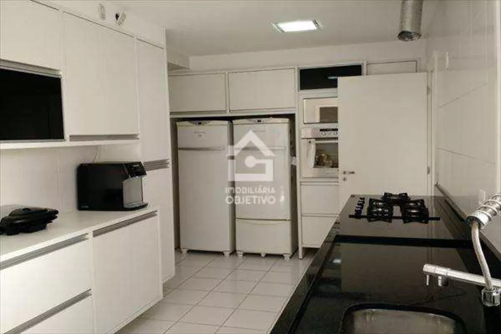 Apartamento à venda com 4 quartos, 230m² - Foto 7