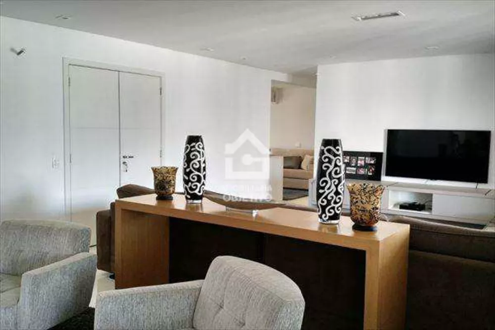 Apartamento à venda com 4 quartos, 230m² - Foto 6