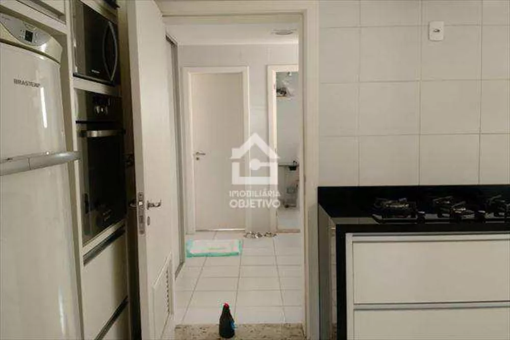 Apartamento à venda com 4 quartos, 230m² - Foto 8