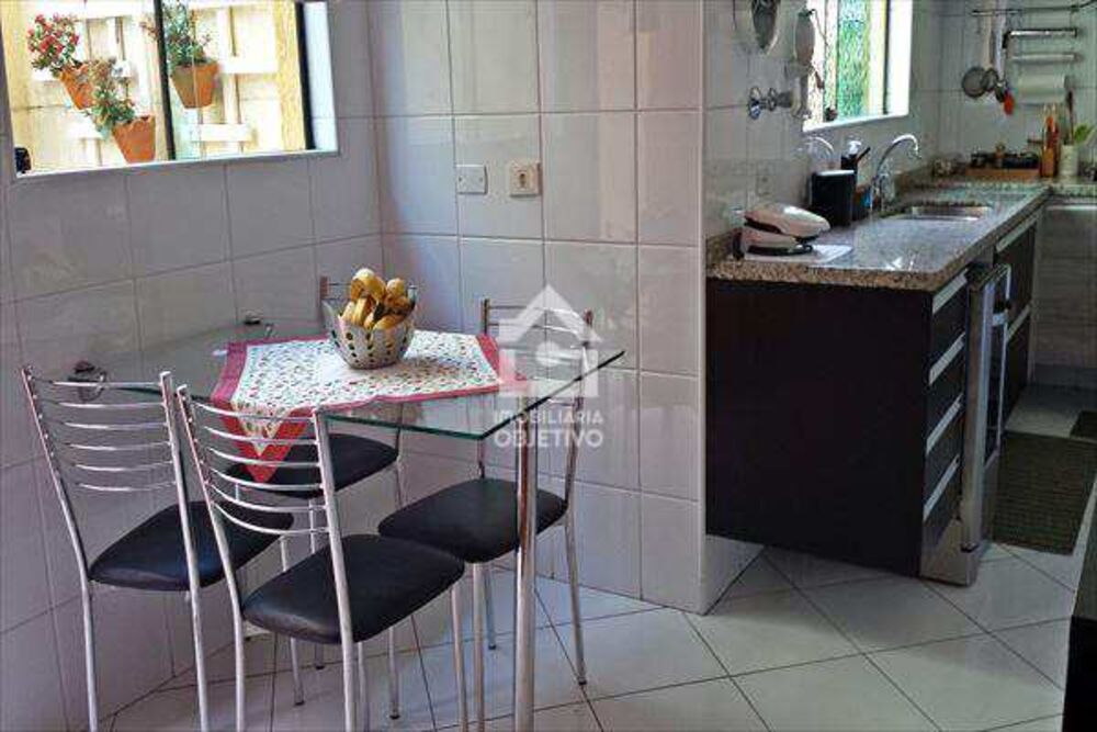 Sobrado, 4 quartos, 240 m² - Foto 4