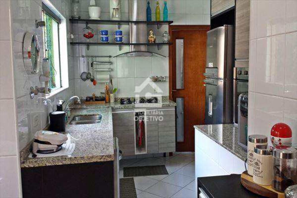 Sobrado, 4 quartos, 240 m² - Foto 9