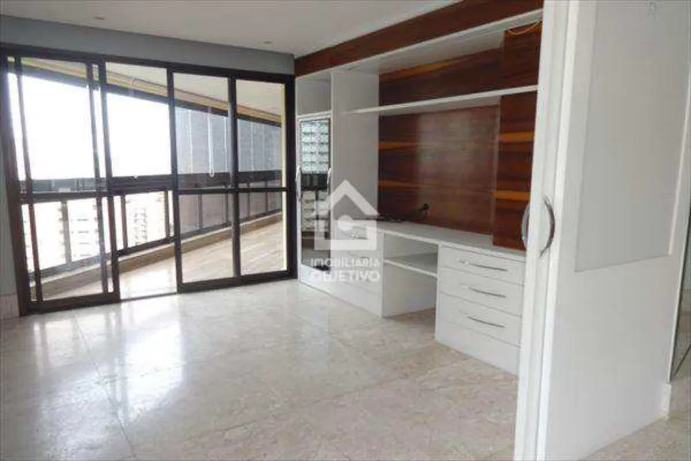 Apartamento, 4 quartos, 220 m² - Foto 2