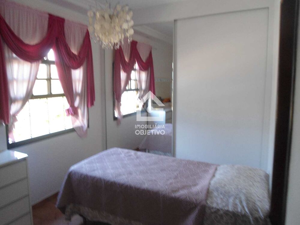 Casa, 3 quartos, 276 m² - Foto 19