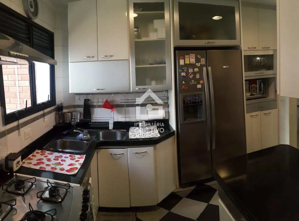 Apartamento, 3 quartos, 150 m² - Foto 2