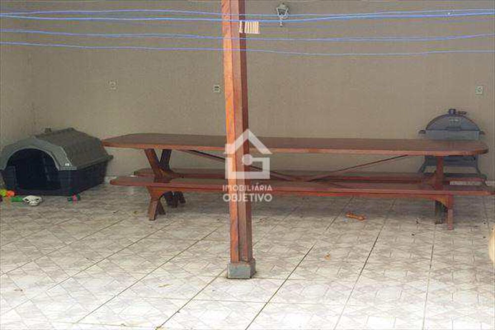 Casa, 3 quartos, 236 m² - Foto 4