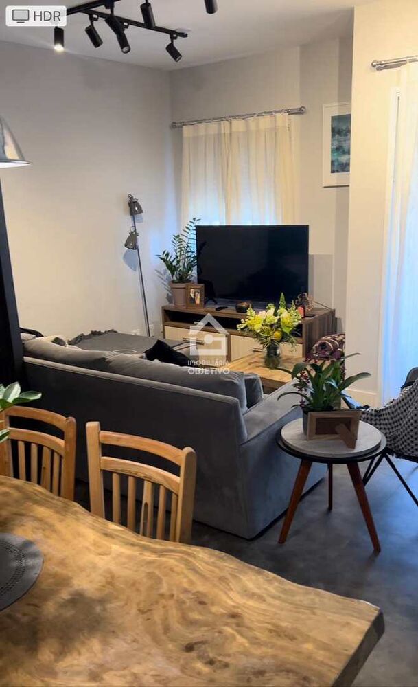 Apartamento à venda com 2 quartos, 84m² - Foto 2