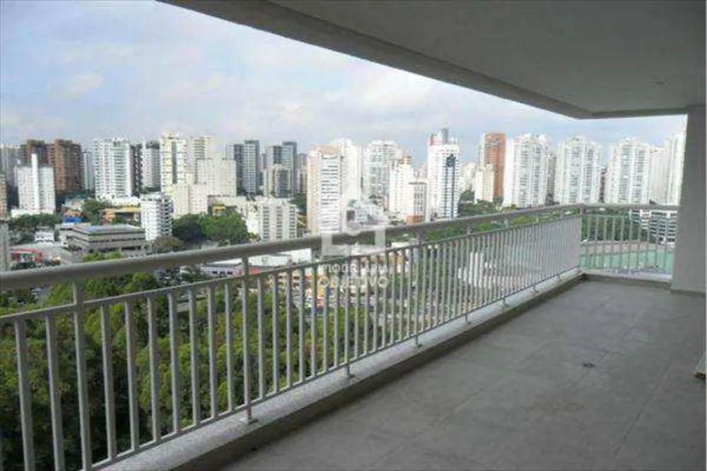 Apartamento, 3 quartos, 138 m² - Foto 1