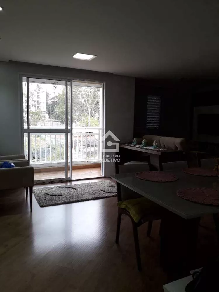 Apartamento à venda com 2 quartos, 66m² - Foto 2