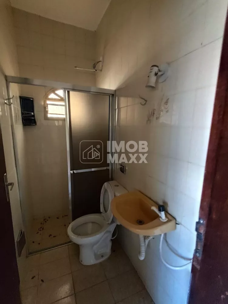 Casa, 4 quartos, 220 m² - Foto 3