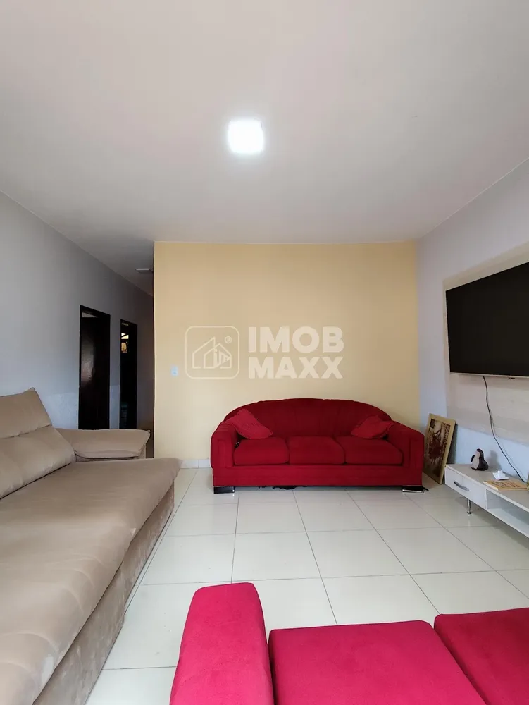 Casa, 4 quartos, 220 m² - Foto 2
