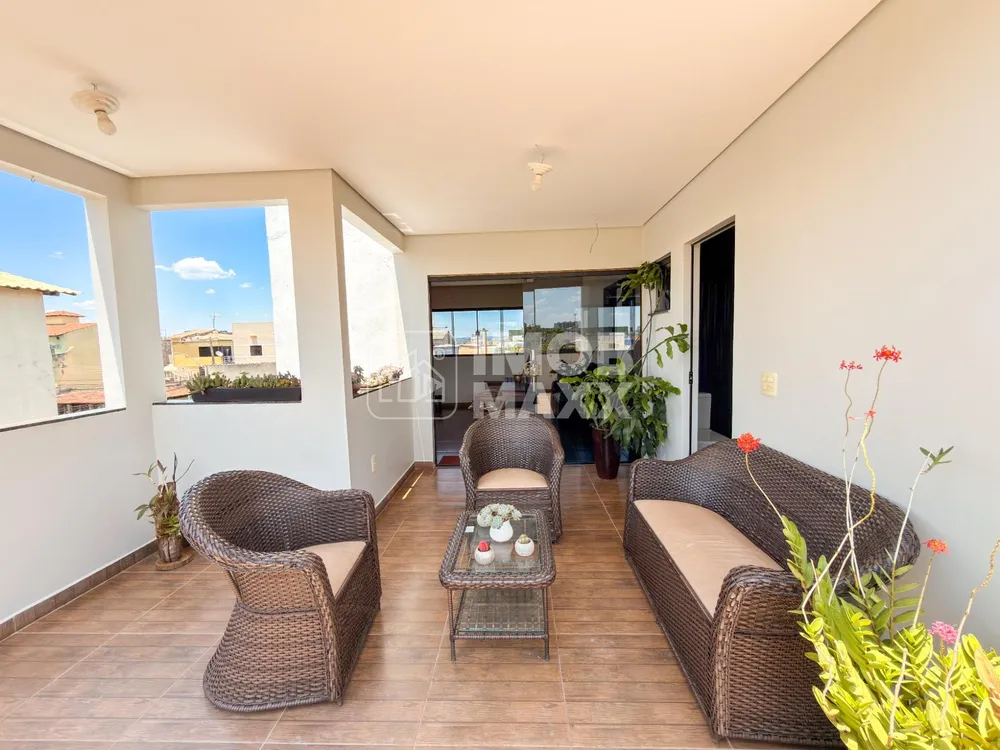 Casa, 4 quartos, 235 m² - Foto 12