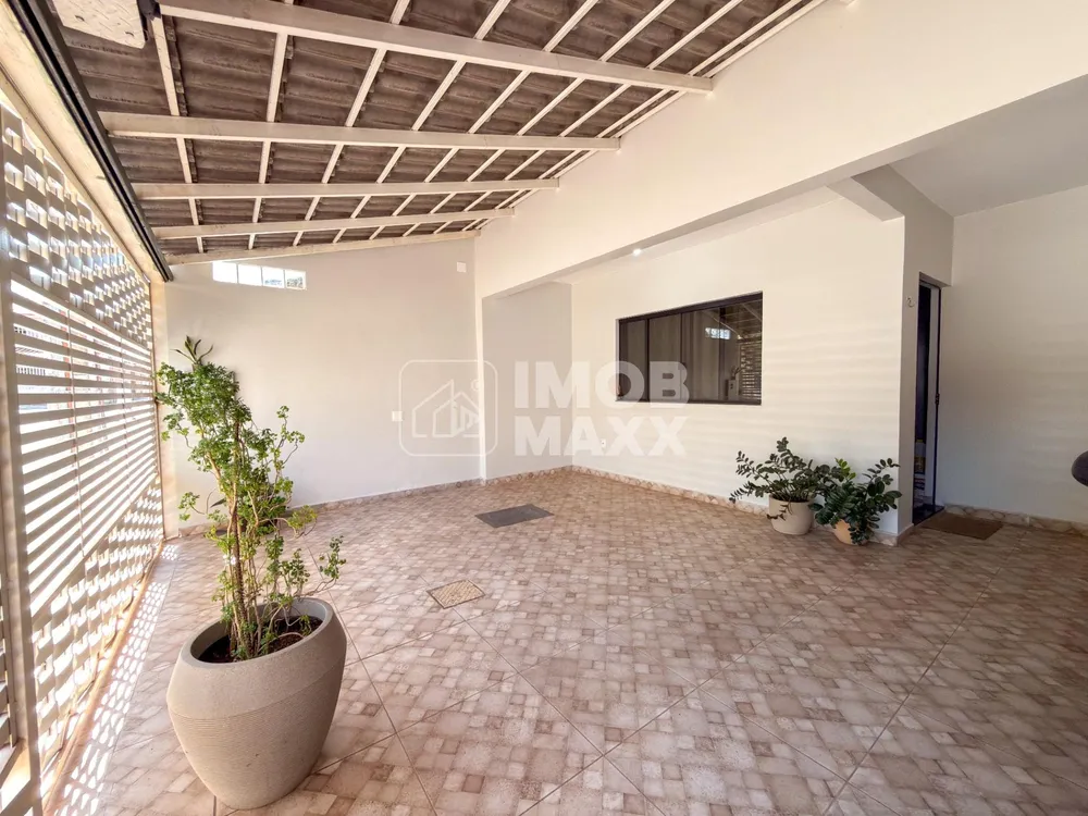 Casa, 4 quartos, 235 m² - Foto 2