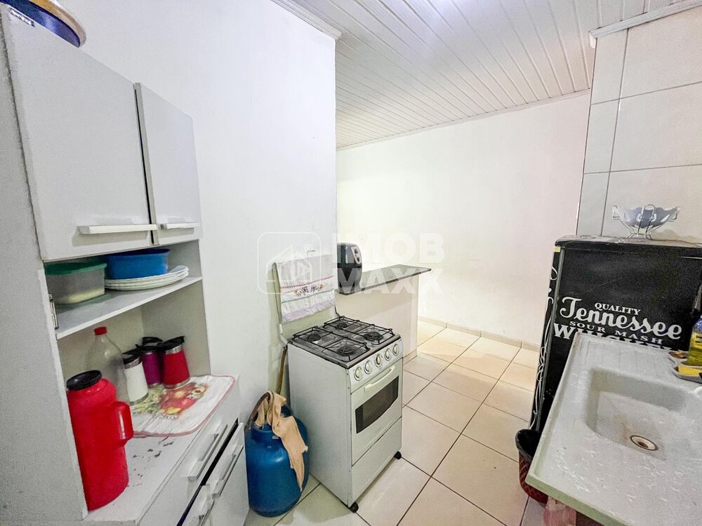 Casa à venda com 2 quartos, 125m² - Foto 11
