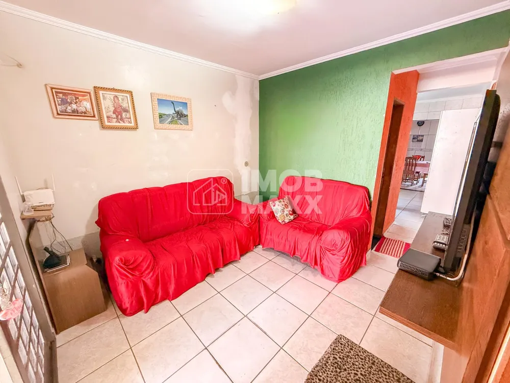 Casa, 5 quartos, 132 m² - Foto 1
