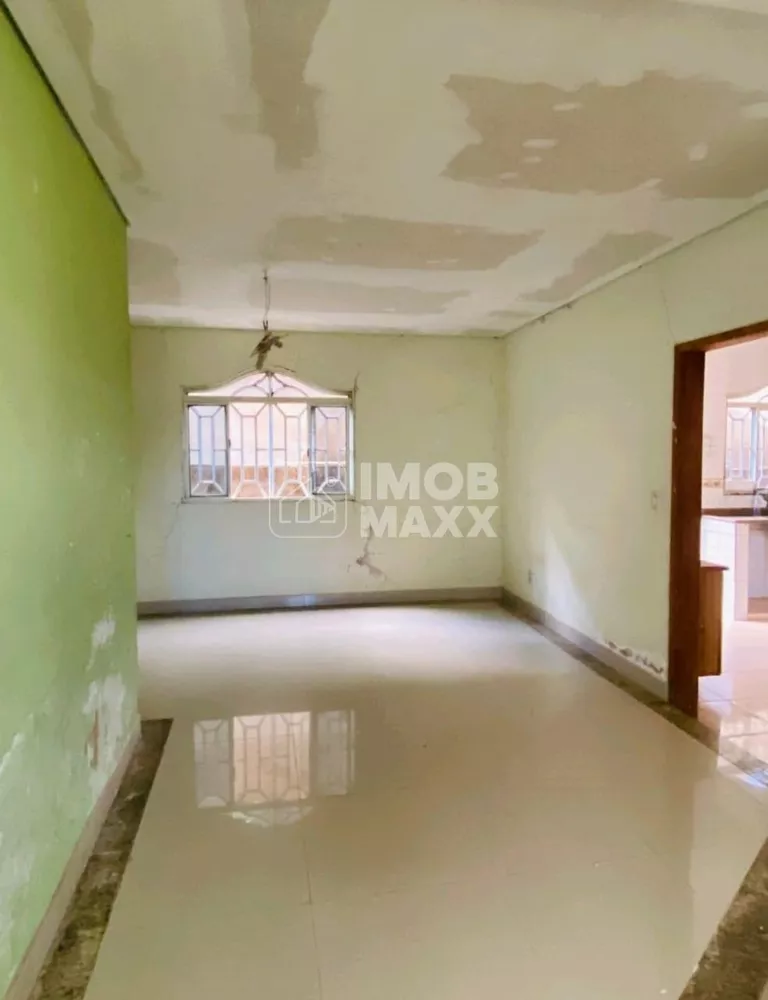 Casa, 4 quartos, 600 m² - Foto 2