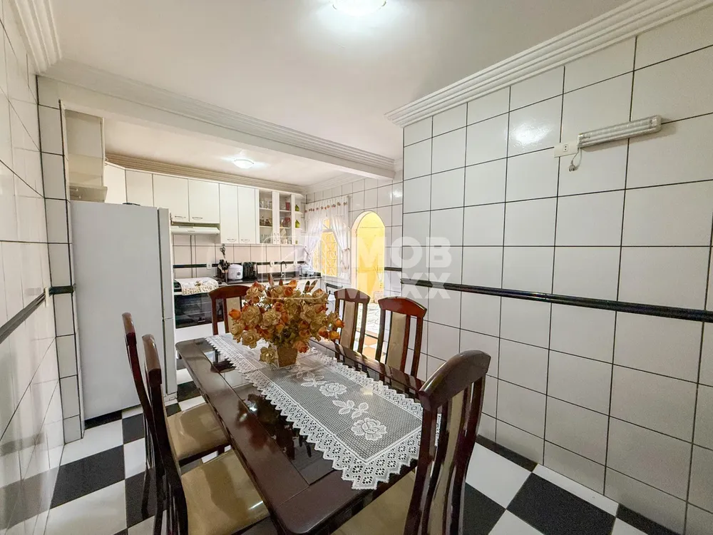 Casa, 4 quartos, 264 m² - Foto 12