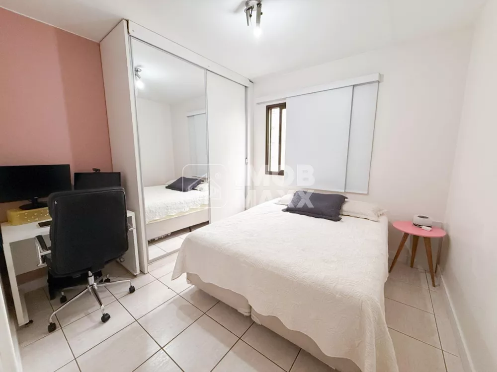 Apartamento, 3 quartos, 79 m² - Foto 2