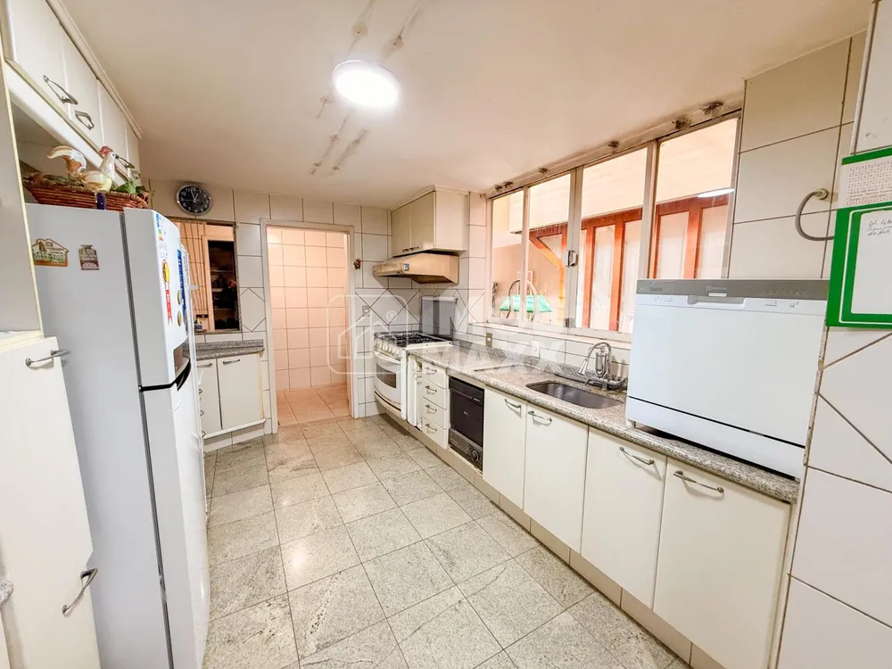Casa, 5 quartos, 320 m² - Foto 3