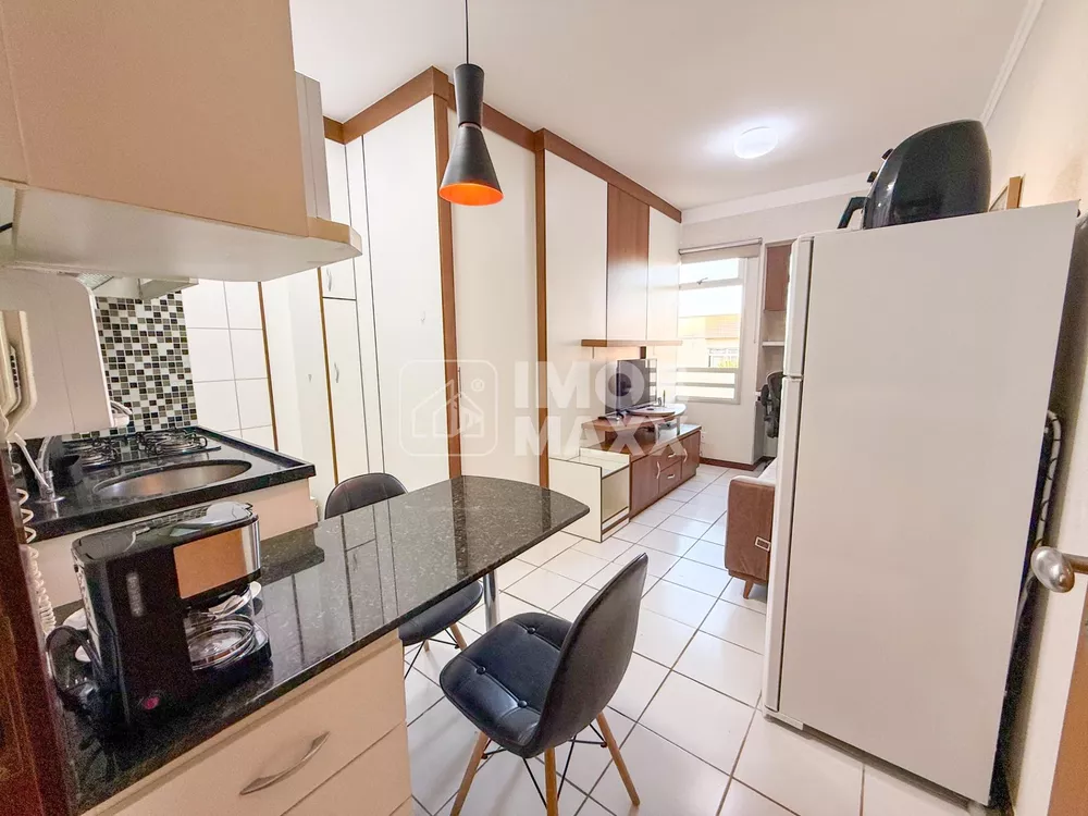 Apartamento, 1 quarto, 30 m² - Foto 1