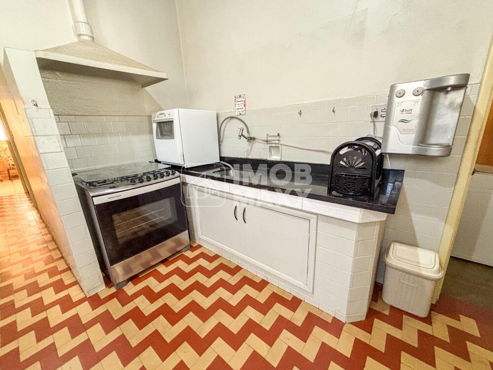 Casa, 6 quartos, 210 m² - Foto 11