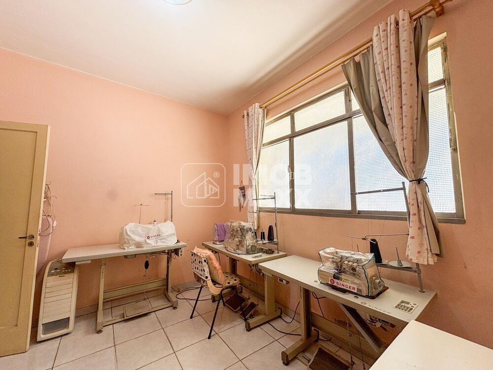 Casa, 6 quartos, 210 m² - Foto 8